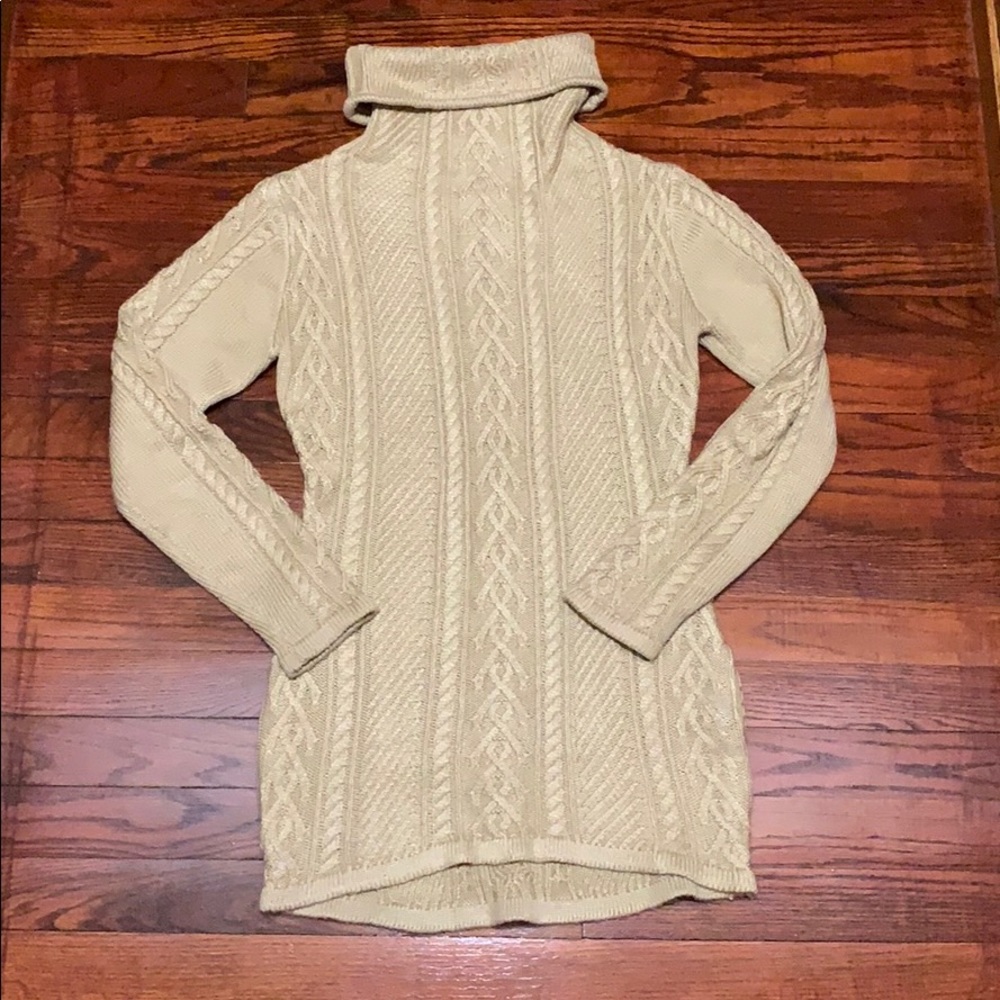 Golden long fish knit turtleneck ♥️